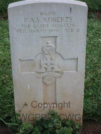 Dar Es Salaam War Cemetery - Roberts, Peter Alan Stretton